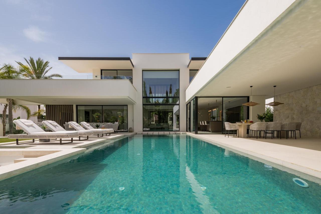 Vacation Marbella I Villa Sirius, Golf Valley, Private Heated Pool, Sauna, Billiard, Cinema, Awarded Holiday Rental Exterior foto